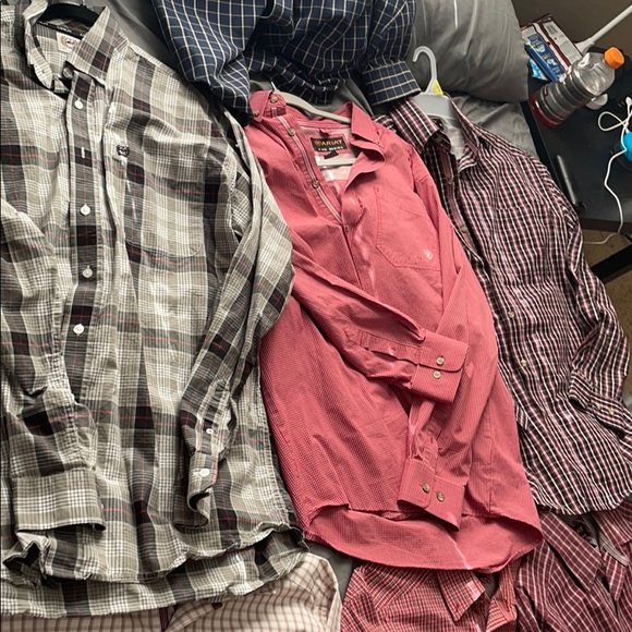 Button ups - Picture 5 of 7